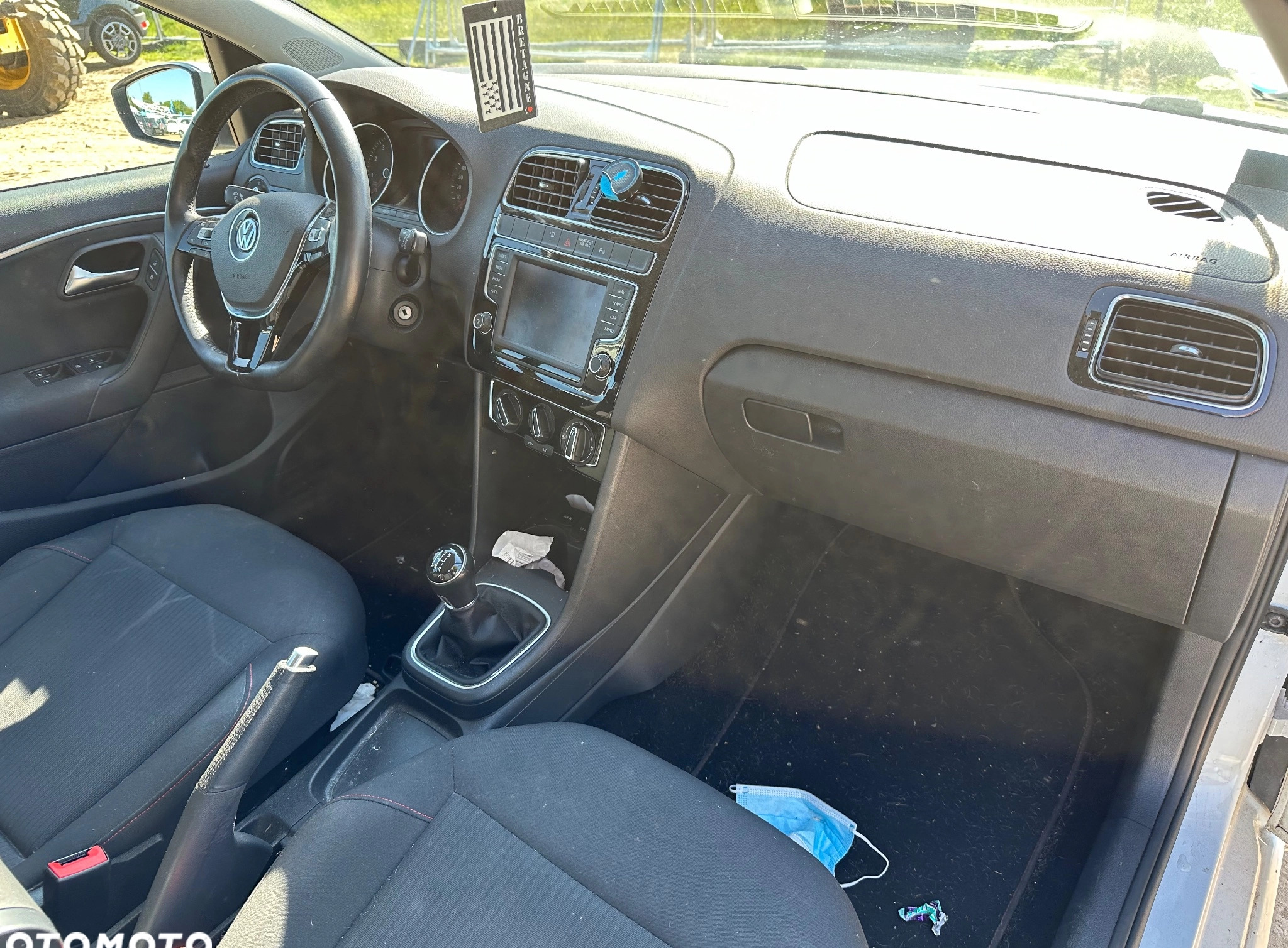 Volkswagen Polo cena 21000 przebieg: 101813, rok produkcji 2017 z Pruszków małe 137